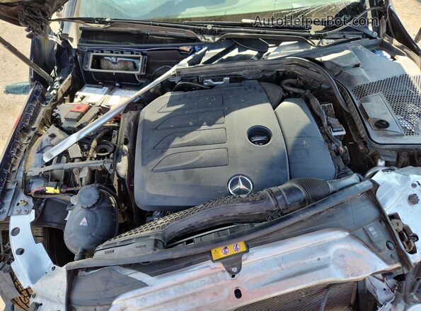 W1KWF8DB7LR601592 2020 MERCEDES-BENZ C Purple Widok wnętrza z tyłu