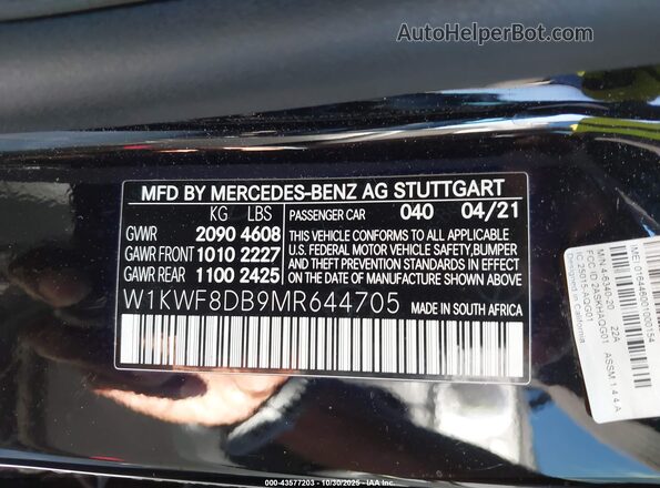 W1KWF8DB9MR644705 2021 MERCEDES-BENZ C-CLASS Black Widok komory silnika