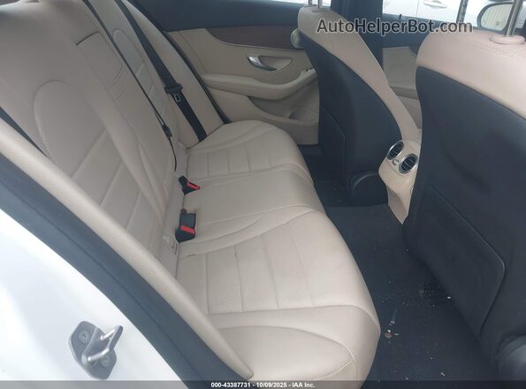 W1KWF8EBXMR649426 2021 MERCEDES-BENZ C-CLASS White Widok naklejki z numerem VIN