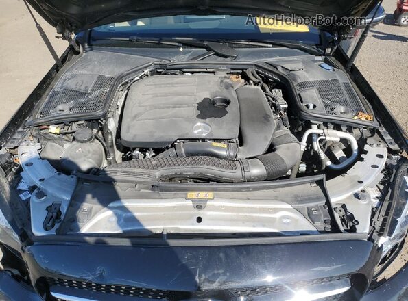 W1KWJ8EB0MG090365 2021 MERCEDES-BENZ C Black Widok wnętrza z tyłu