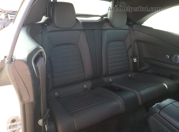 W1KWK8DB6LG025579 2020 MERCEDES-BENZ C White უკანა სავარძლების ხედი