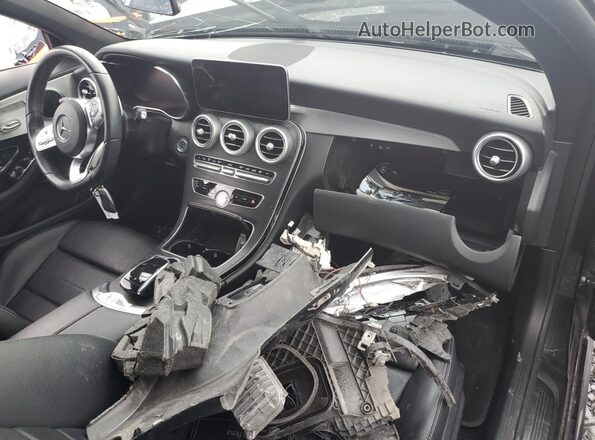 W1KWK8EB8LG013044 2020 MERCEDES-BENZ C Черный Вид панели приборов
