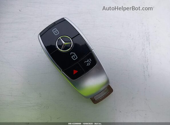 W1KZF5KB2PB181060 2023 MERCEDES-BENZ E-CLASS White Առջևի վահանակի տեսք