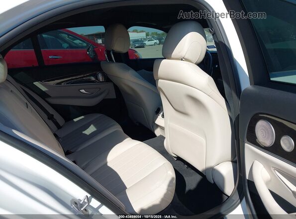 W1KZF5KB7MA932607 2021 MERCEDES-BENZ E-CLASS White Vista de la etiqueta del VIN