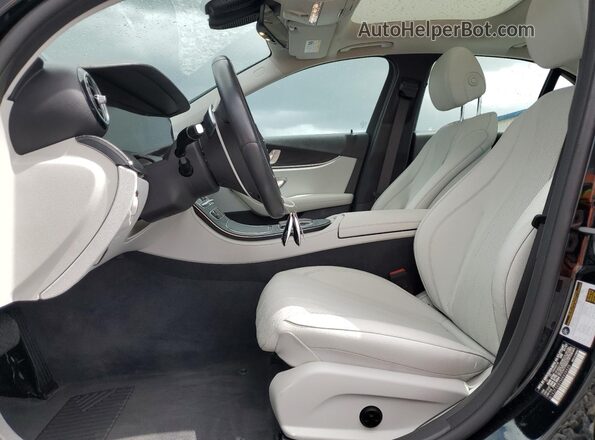 W1KZF5KB7MA939525 2021 MERCEDES-BENZ E Black Vista interior delantera