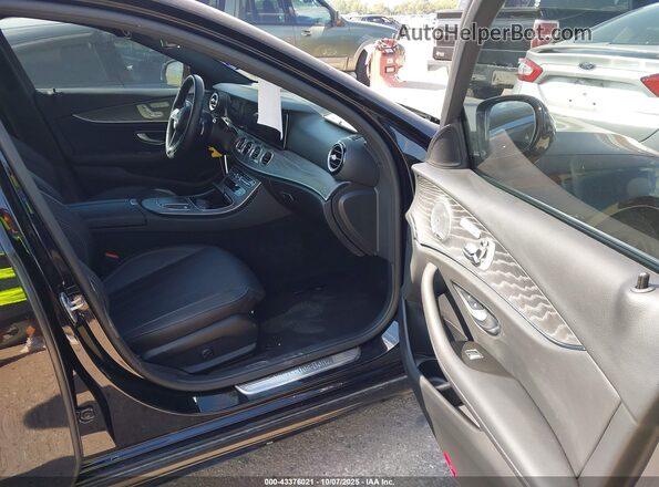 W1KZF8DB0MA931913 2021 MERCEDES-BENZ E-CLASS Blue Вид салону спереду