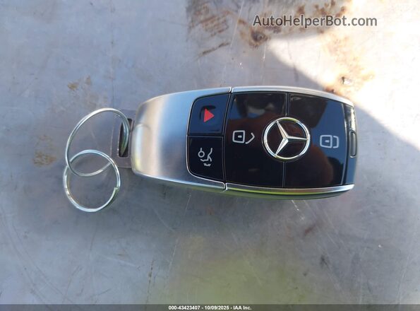 W1KZF8DB0NB041018 2022 MERCEDES-BENZ E-CLASS White Vista del salpicadero