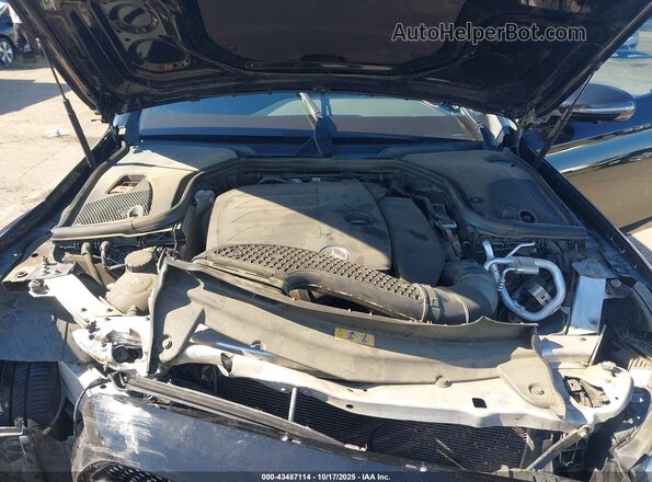 W1KZF8DB1NB070673 2022 MERCEDES-BENZ E-CLASS Black Widok z tyłu