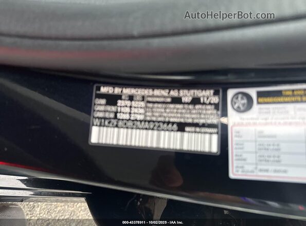 W1KZF8DB2MA923666 2021 MERCEDES-BENZ E-CLASS Black Engine compartment view