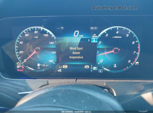 W1KZF8DB3MA960709 2021 MERCEDES-BENZ E-CLASS Black Vista de los asientos traseros
