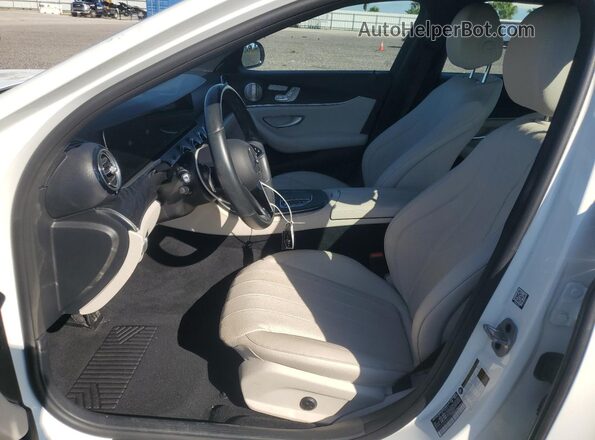 W1KZF8DB4MA972321 2021 MERCEDES-BENZ E Белый Вид салона спереди