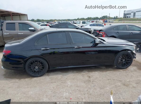 W1KZF8DB7NB034437 2022 MERCEDES-BENZ E-CLASS Black Widok wnętrza z tyłu