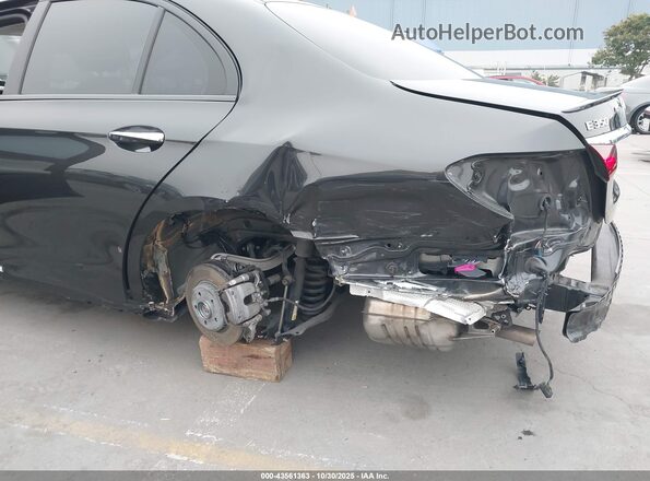 W1KZF8DB7NB078518 2022 MERCEDES-BENZ E-CLASS Black Widok z przodu