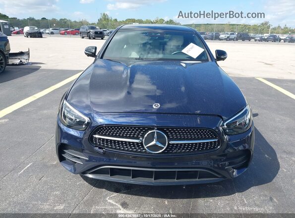 W1KZF8DB7NB090992 2022 MERCEDES-BENZ E-CLASS Dark Blue Widok z przodu