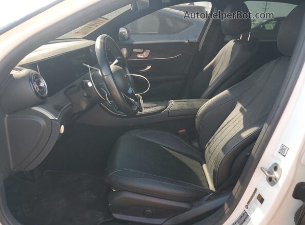 W1KZF8EB3MA927627 2021 MERCEDES-BENZ E Black Вид салону спереду
