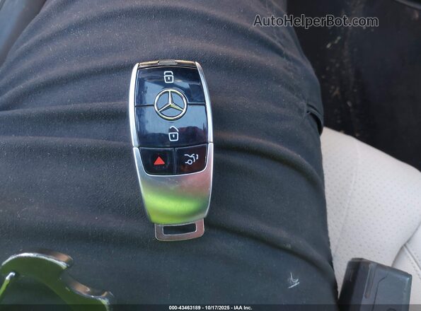 W1KZF8EB5PB110559 2023 MERCEDES-BENZ E-CLASS Gray Vista del salpicadero