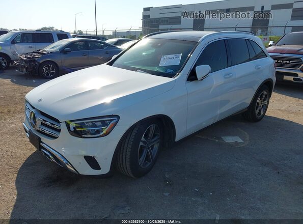 W1N0G8DB2MV283654 2021 MERCEDES-BENZ GLC 300 White წინა მარცხენა ხედი სამი მეოთხედიდან