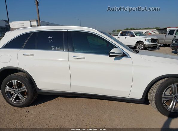 W1N0G8DB2MV283654 2021 MERCEDES-BENZ GLC 300 White უკანა სალონის ხედი