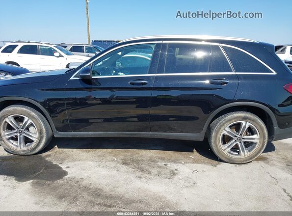 W1N0G8DB3MF898451 2021 MERCEDES-BENZ GLC 300 Black Սալոնի 360 աստիճան տեսք