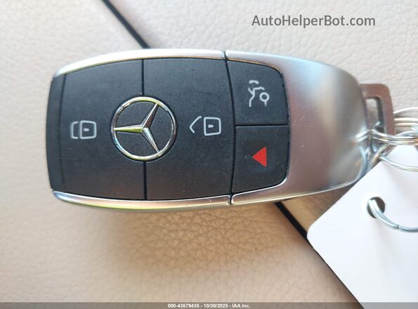 W1N0G8DB4MF961539 2021 MERCEDES-BENZ GLC 300 White Widok deski rozdzielczej