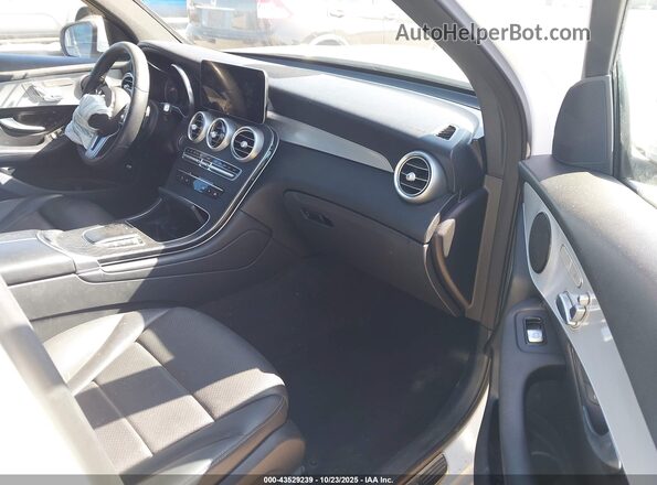 W1N0G8DB5MV303296 2021 MERCEDES-BENZ GLC 300 White წინა სალონის ხედი