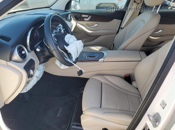 W1N0G8DB7MF874797 2021 MERCEDES-BENZ GLC-CLASS White Front interior view