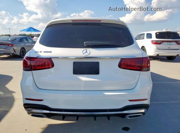 W1N0G8DB8LF823064 2020 MERCEDES-BENZ GLC-CLASS White წინა სალონის ხედი