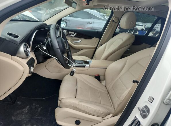 W1N0G8DB9LF865114 2020 MERCEDES-BENZ GLC-CLASS White Front interior view