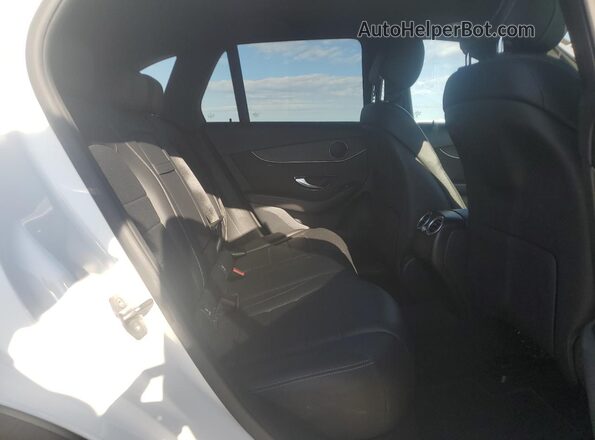 W1N0G8EB4MF927762 2021 MERCEDES-BENZ GLC-CLASS White Widok wnętrza z tyłu