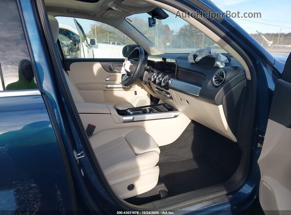 W1N4M4GBXPW280658 2023 MERCEDES-BENZ GLB-CLASS Blue წინა სალონის ხედი