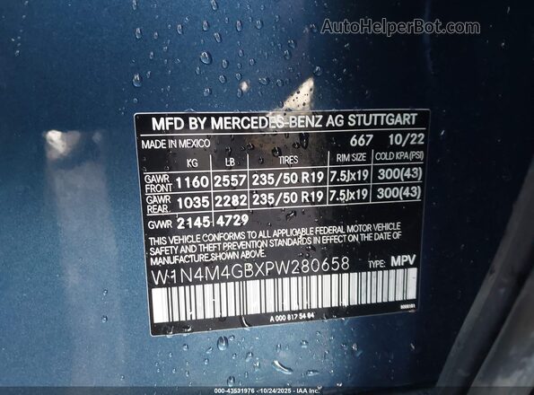 W1N4M4GBXPW280658 2023 MERCEDES-BENZ GLB-CLASS Blue ძრავის განყოფილების ხედი