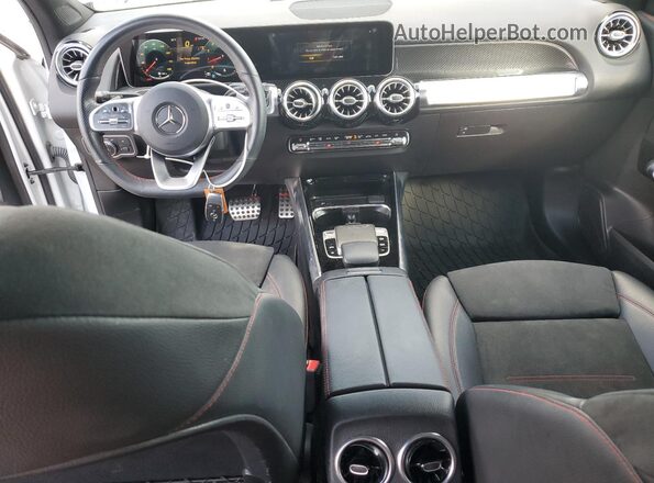 W1N4M4HB1LW043789 2020 MERCEDES-BENZ GLB-CLASS White Dashboard view