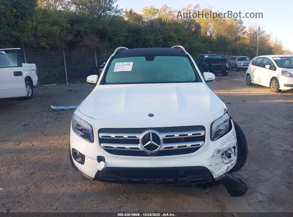 W1N4M4HB2PW271547 2023 MERCEDES-BENZ GLB-CLASS White Widok wnętrza z tyłu