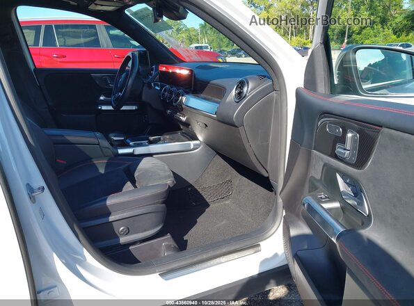 W1N4M4HB5LW019950 2020 MERCEDES-BENZ GLB-CLASS White წინა სალონის ხედი