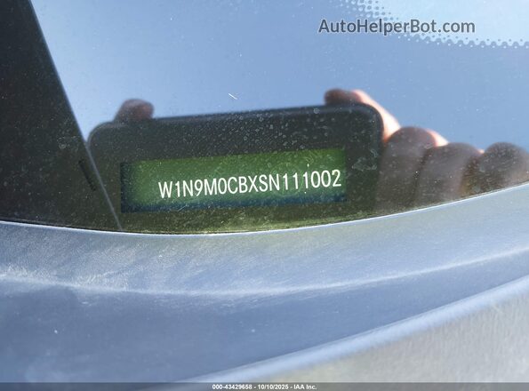 W1N9M0CBXSN111002 2025 MERCEDES-BENZ EQB 250 SUV Gray ძრავის განყოფილების ხედი