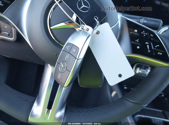 W1N9M0CBXSN111002 2025 MERCEDES-BENZ EQB 250 SUV Gray წინა პანელის ხედი