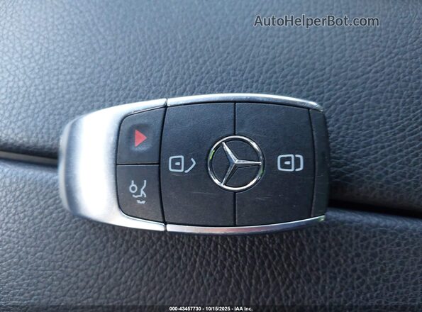 W1N9M0KB5PN034242 2023 MERCEDES-BENZ EQB 300 SUV Белый 