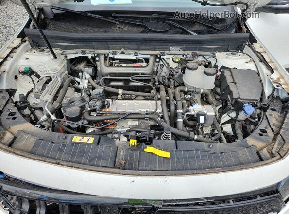 W1N9M0KB6NN007645 2022 MERCEDES-BENZ EQB White Widok komory silnika