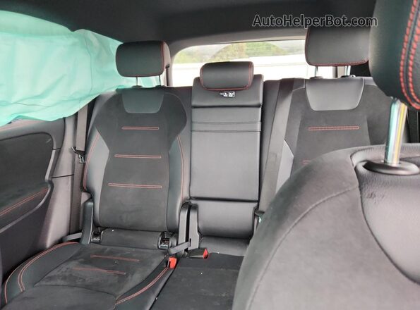 W1N9M0KB6NN007645 2022 MERCEDES-BENZ EQB White Widok tylnych siedzeń