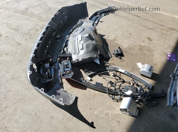 W1N9M0KBXNN010211 2022 MERCEDES-BENZ EQB White Engine compartment view