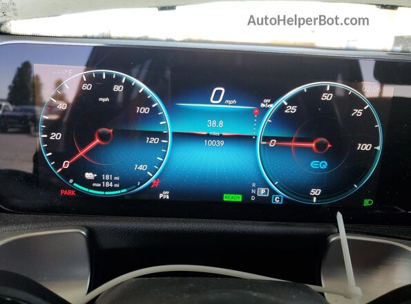 W1N9M0KBXNN010211 2022 MERCEDES-BENZ EQB White Instrument cluster view