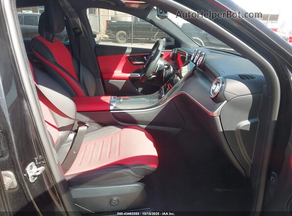 W1NKJ4HB3SF420136 2025 MERCEDES-BENZ GLC 300 Black Widok wnętrza z przodu