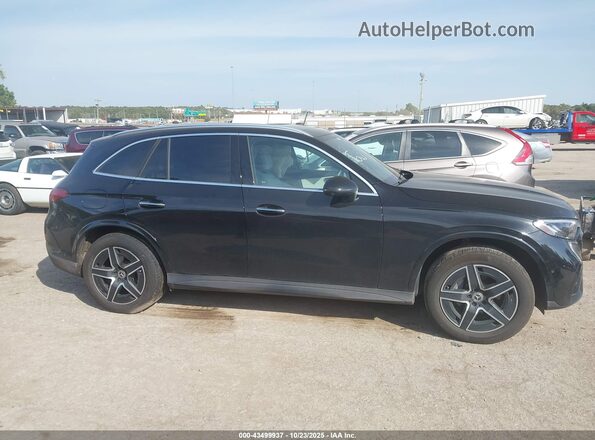 W1NKM4HB3RF212565 2024 MERCEDES-BENZ GLC 300 Black Widok wnętrza z tyłu