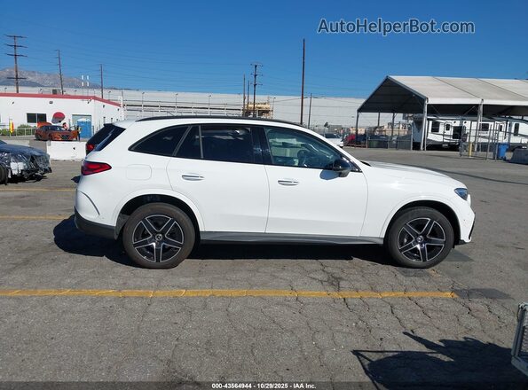 W1NKM4HB5SF259005 2025 MERCEDES-BENZ GLC 300 White ხელსაწყოთა პანელის ხედი