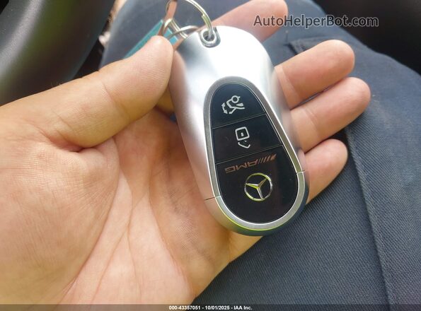 W1NKM8HB1SF290534 2025 MERCEDES-BENZ AMG GLC 43 Черный Вид панели приборов