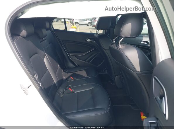 W1NTG4EB6LU030684 2020 MERCEDES-BENZ GLA 250 White Вид наклейки з VIN-кодом