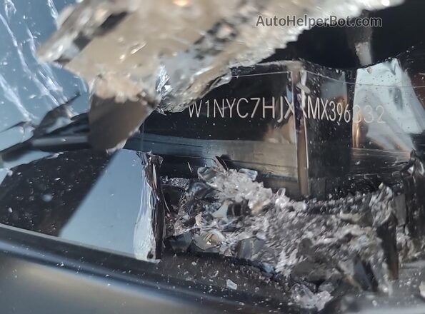 W1NYC7HJXMX396332 2021 MERCEDES-BENZ G-CLASS Black Engine compartment view