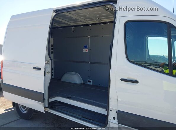 W1Y4KBHY0RT167449 2024 MERCEDES-BENZ SPRINTER White Vista de la etiqueta del VIN