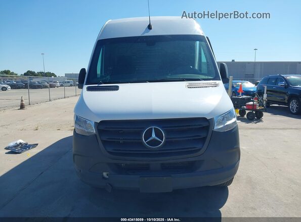 W1Y4KBHY0RT167449 2024 MERCEDES-BENZ SPRINTER White Vista del cuadro de instrumentos