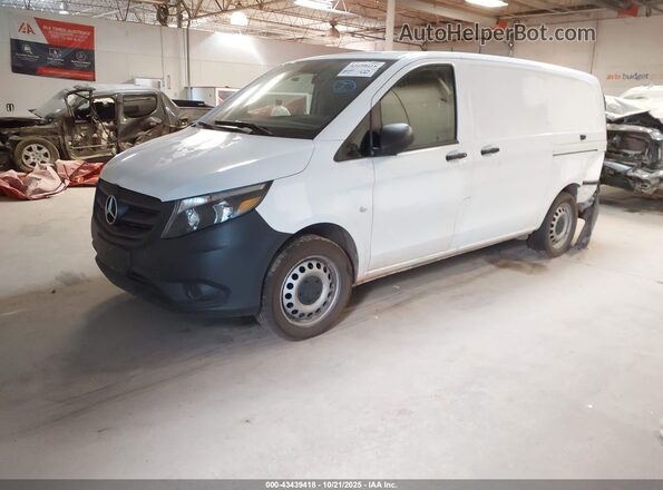 W1YV0BEY2N3964584 2022 MERCEDES-BENZ METRIS White Przód lewy